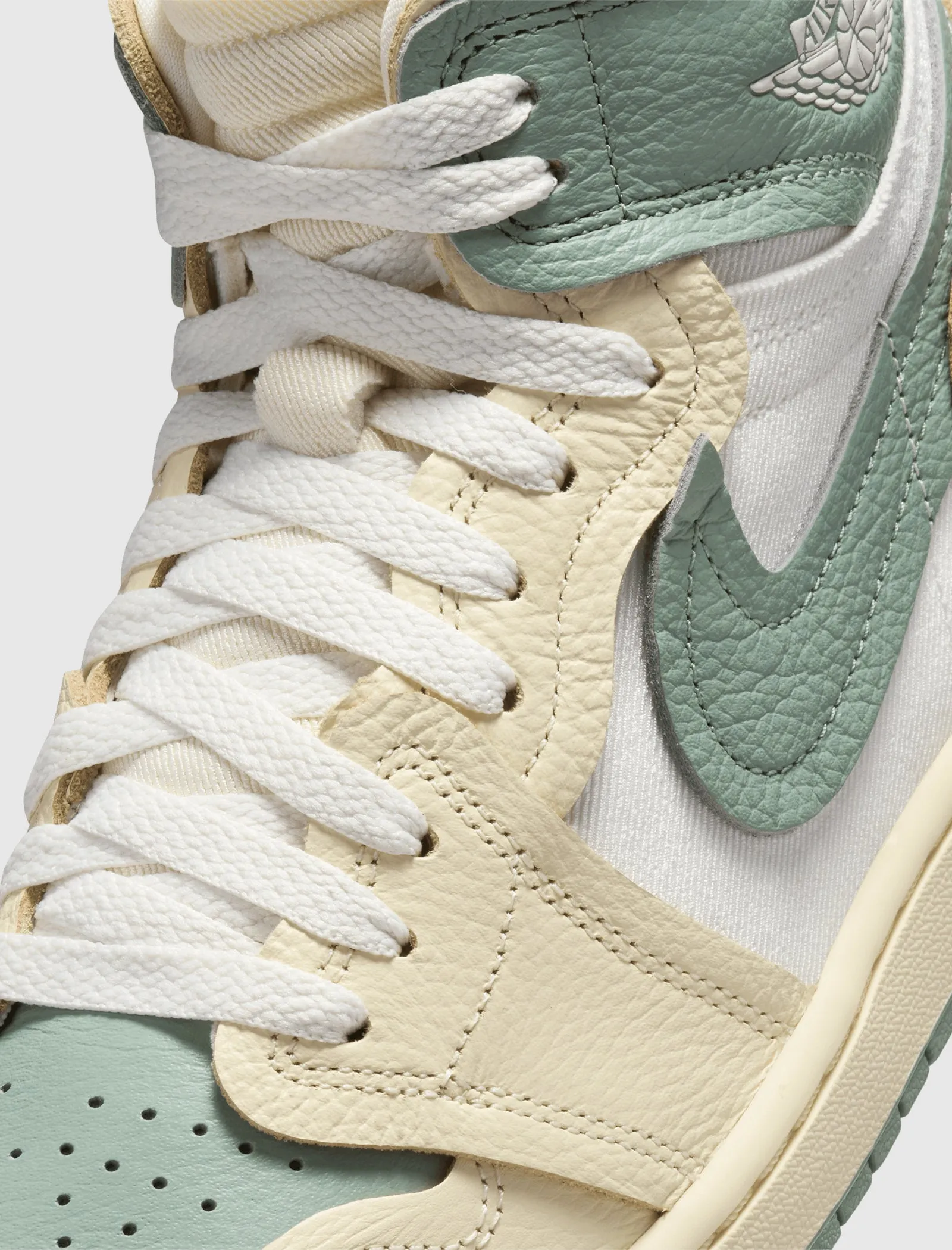 AIR JORDAN 1 HIGH MM "JADE SMOKE"