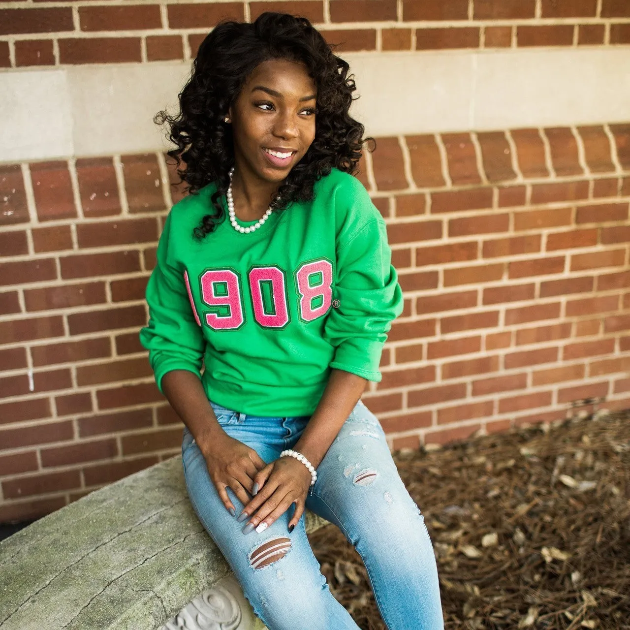 Green 1908 Sweatshirt (Unisex Sizing)