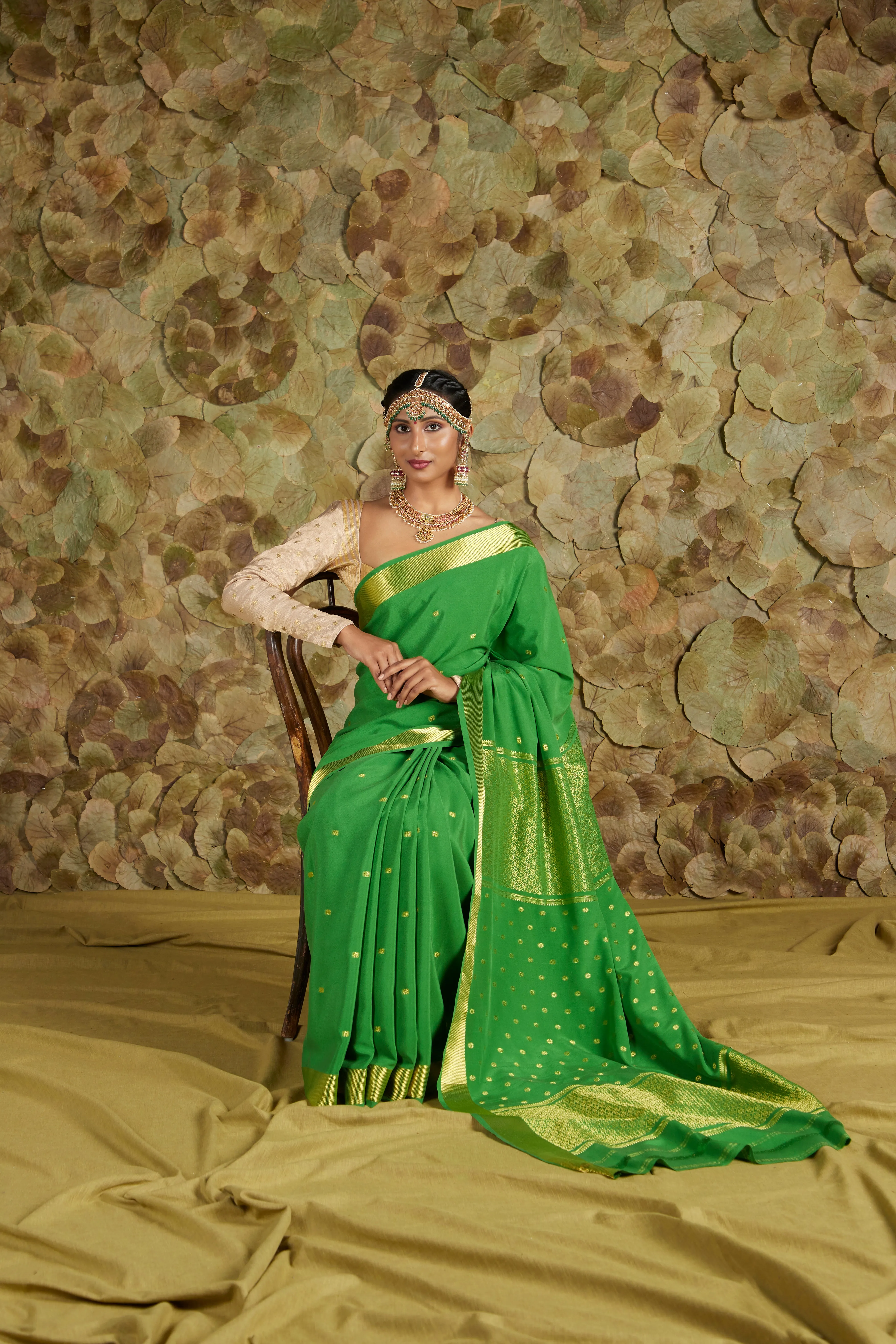 Kumkuma in Mint leaf / ಮೃಗ Kumkuma Saree