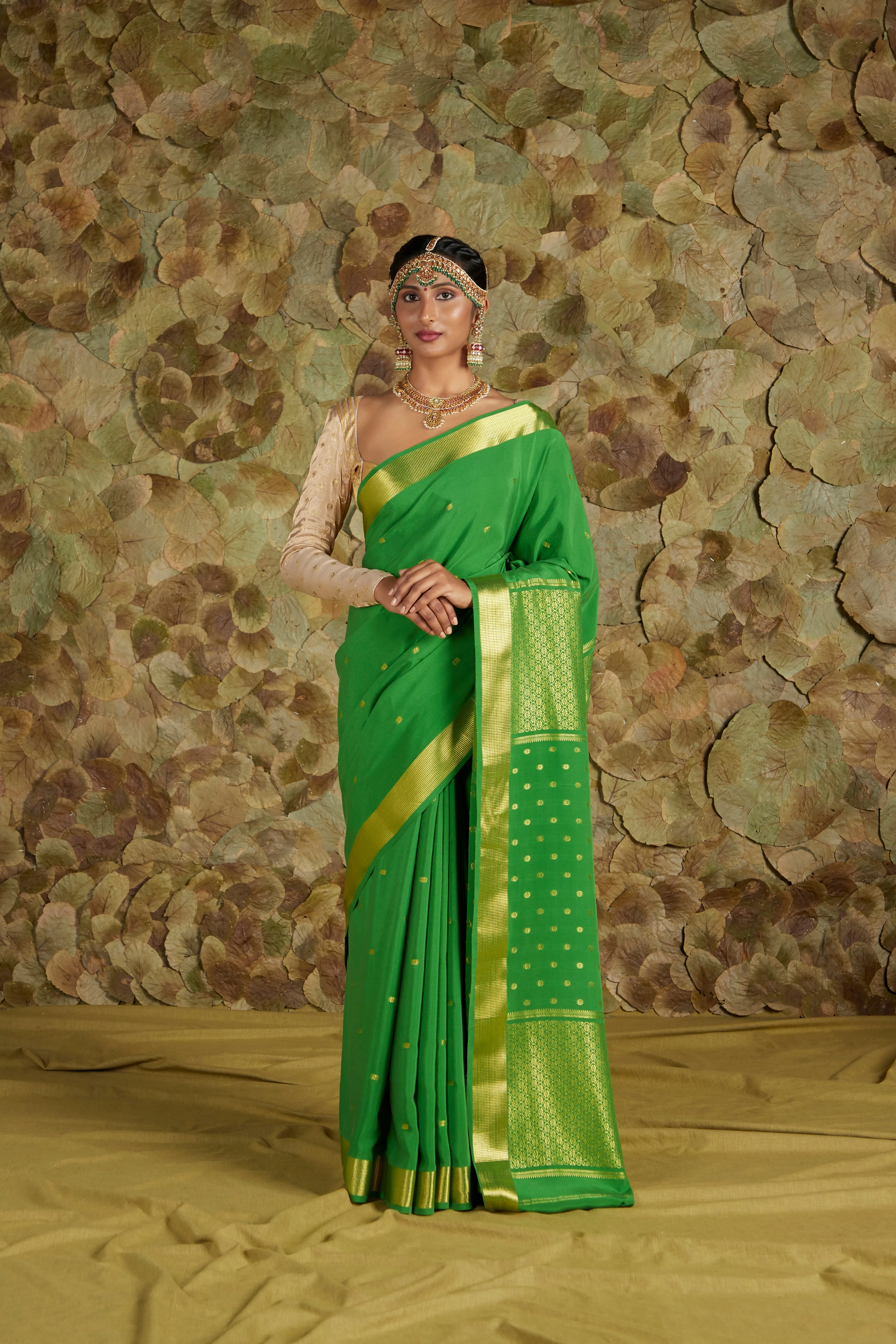 Kumkuma in Mint leaf / ಮೃಗ Kumkuma Saree