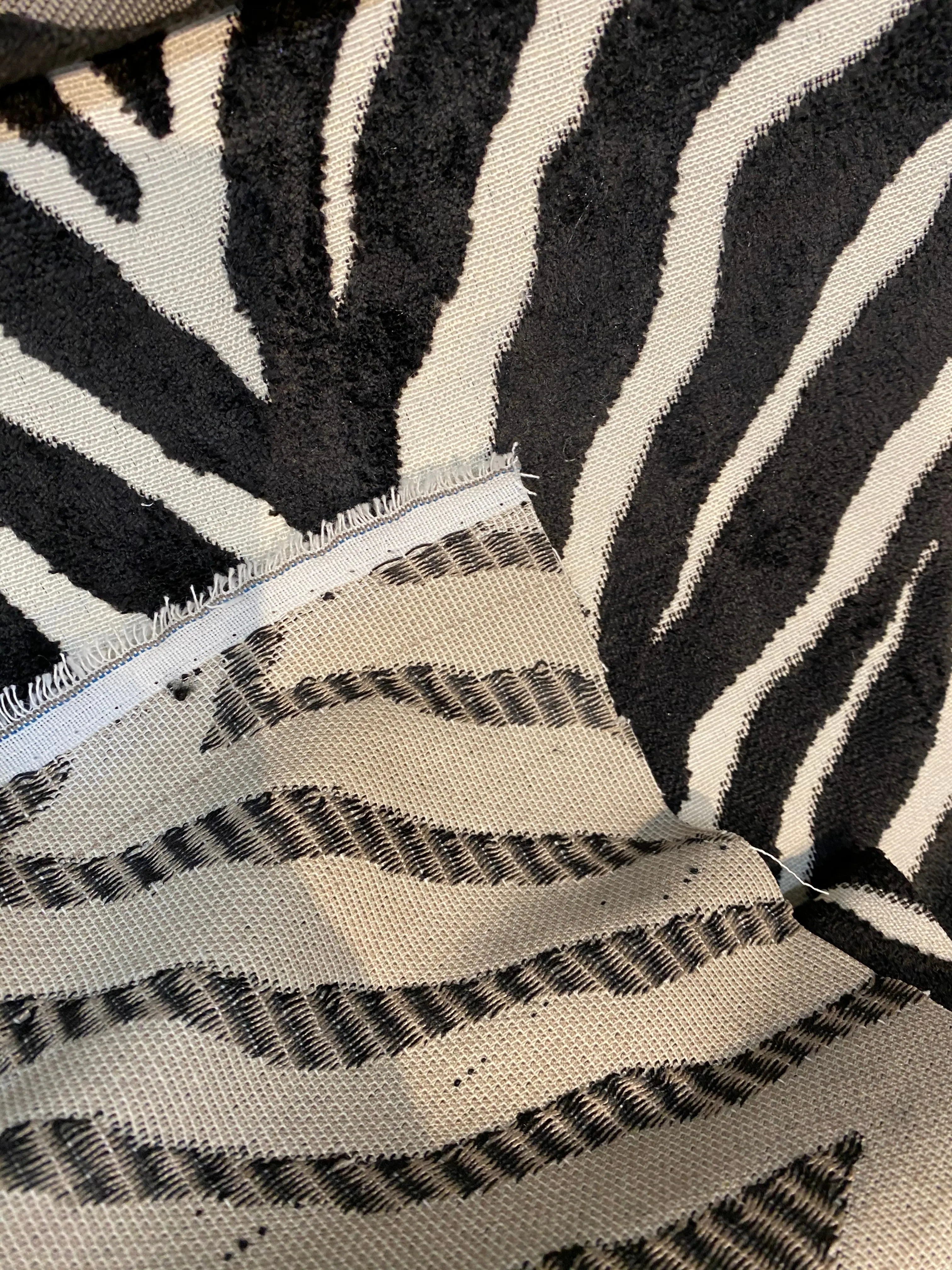 NEW Baroness Myrtle Novelty Upholstery White and Black Zebra Yarn Dye Chenille Made in Italy