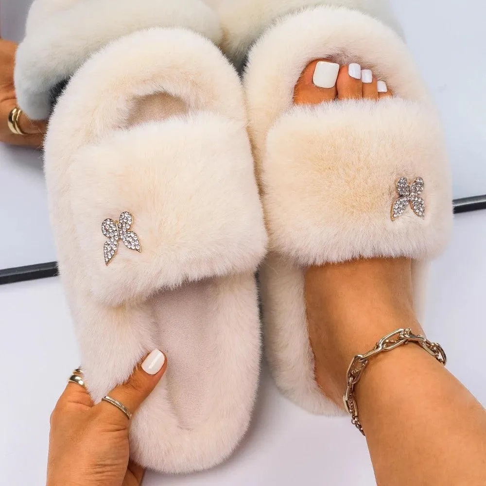 Women's Faux Fur Slippers - Fluffy, Furry Plush Slides with Personalized Letter Decor, Ideal Gift