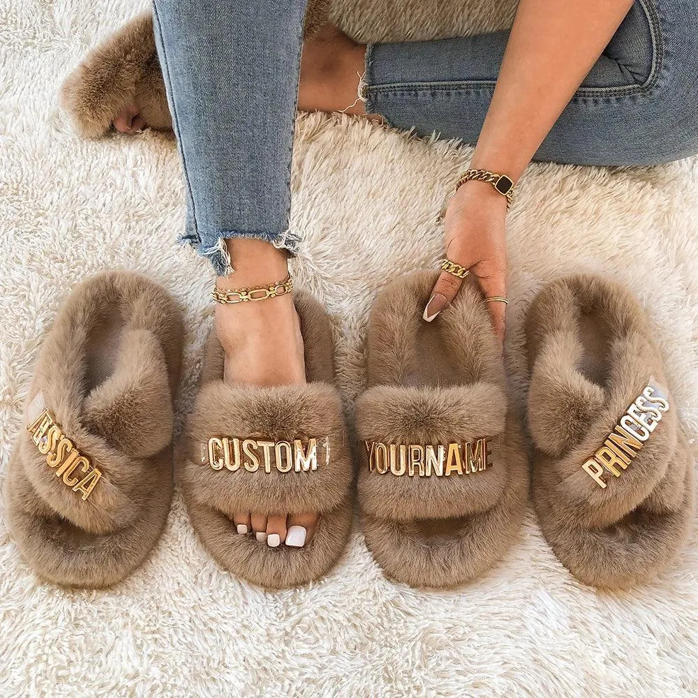 Women's Faux Fur Slippers - Fluffy, Furry Plush Slides with Personalized Letter Decor, Ideal Gift